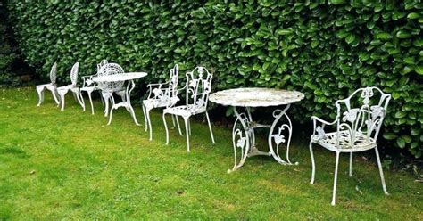 15 White French Style Garden Furniture | House Decors