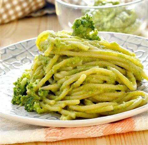 Pasta Con I Broccoli Latte Di Mandorla Blog Ricette Senza Lattosio