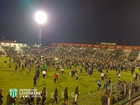 Excursionistas y Laferrere ascendieron a la Primera B :: Olé - ole.com.ar