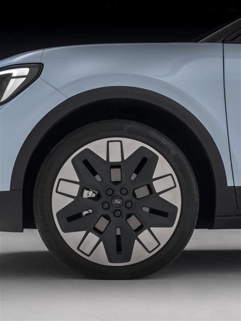 Ford Launches the MEB-Based Explorer EV, Engineered and Built in Europe
