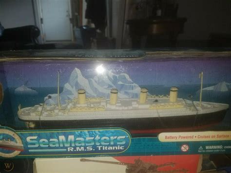 RMS Titanic Battery Powered Toy Boat Atlantis Toy and Hobby | #2062613102