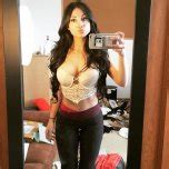 Tina Hot Strips Pink Pants And Shows Ass Photo HD Porn Tube