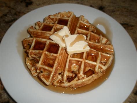 Marin's Creations: Waffle Pancakes