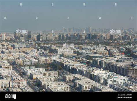 Dubai frame inside hi-res stock photography and images - Alamy