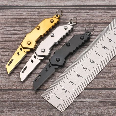 Mini Multi função Folding Knife Aço inoxidável Auto defesa Pocket Tool