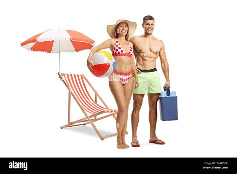 Junge Frau Im Bikini Steht Am Strand Ausgeschnittene Stockfotos Und Bilder Alamy