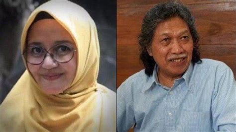 Perjalanan Cinta Novia Kolopaking Dan Cak Nun Kesetiaannya Dampingi