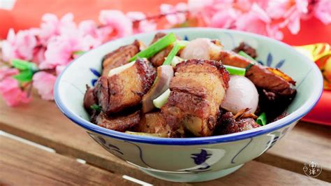 Stir Fried Roasted Pork With Ginger Spring Onion Youtube