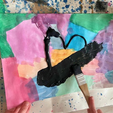 Schneeflocke basteln: So geht's ganz easy