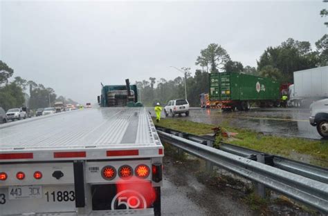 Crash Involving 3 Semis Shuts Down I 95 Southbound Snarls Northbound