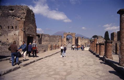 Unearthing History Pompeii Archaeological Site Her World Chronicles