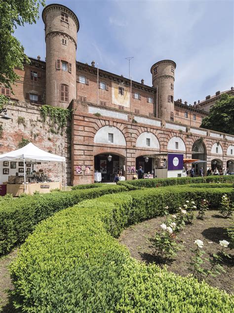 Castello di Moncalieri il giardino delle rose ospiterà matrimoni e