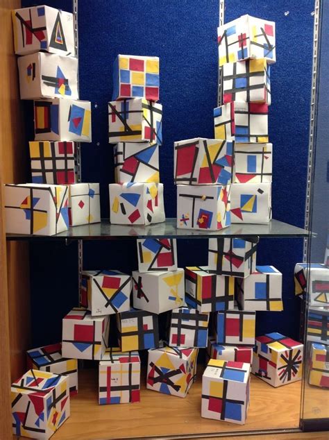 Mondrian Inspired Cubes Montessori Kunst Mondrian Kunst Kunst