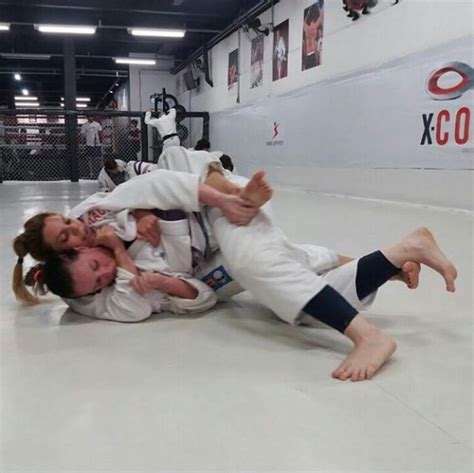 Pin By James Colwell On Martial Arts Martial Arts Girl Jiu Jitsu