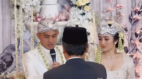 Febby Rastanty Resmi Menikah Dengan Drajad Djumantara Ini Momen Haru Pernikahan Mereka