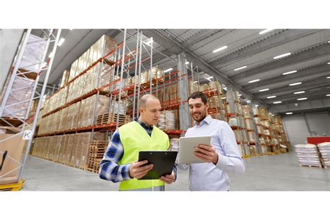 Begin Your Warehouse Career: A 4-Step Guide - Learn and Earn Daily