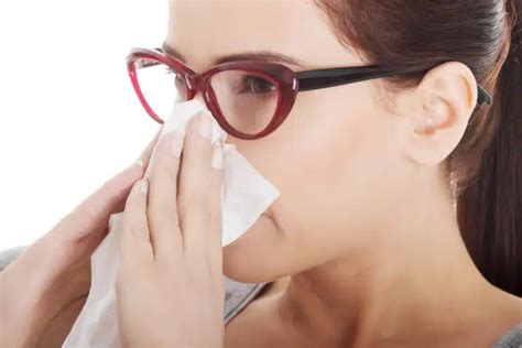 Consejos Prácticos Para Cuidar Tus Lentes En Alergia Seey Eyewear