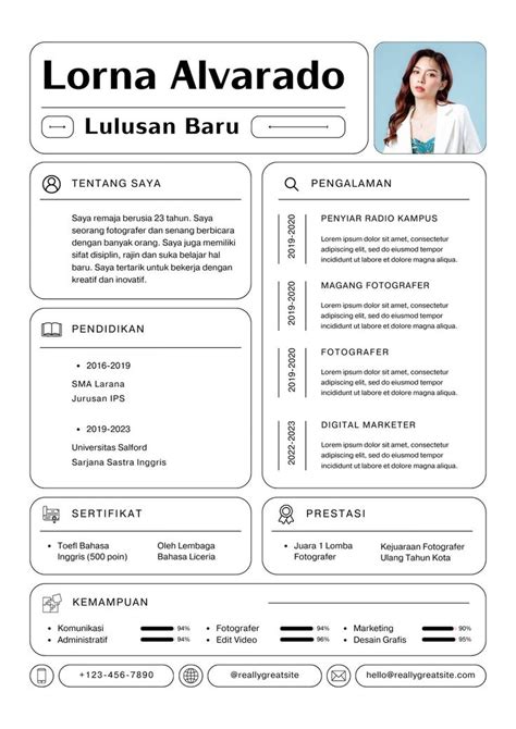 Putih Minimalis Cv Mahasiswa Baru Lulus Resume Templates By Canva