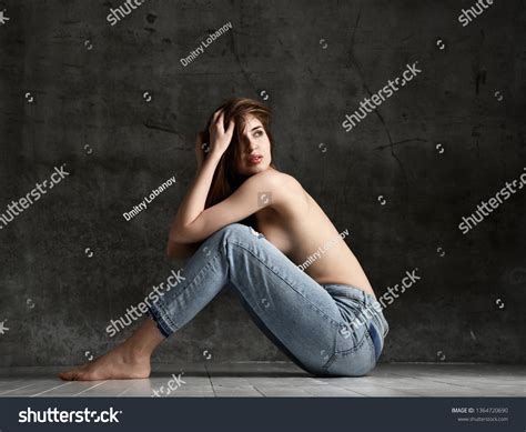 Sexy Sensual Beautiful Woman Posing Naked Stock Photo Shutterstock
