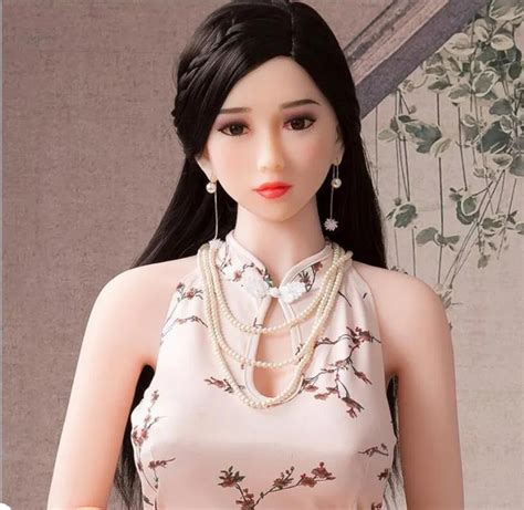 Realistic Silicone Sex Doll With Lifelike Features And Pussy For Adult