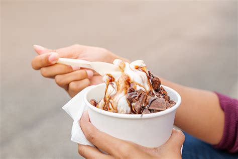 10 Best Frozen Yogurt Places In Connecticut