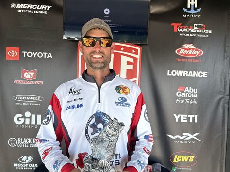 Iowas Mohn Claims Victory At Phoenix Bass Fishing League Event On