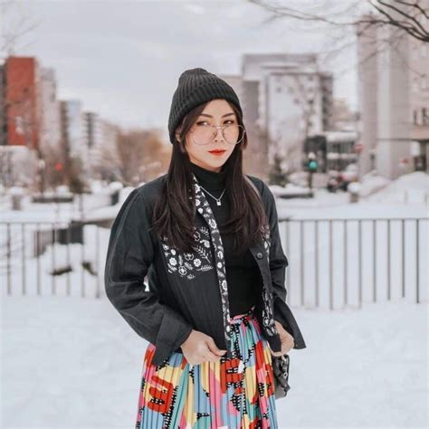 Hot Sexy Kyra Nayda Bikini Pics