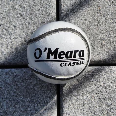 Classic Sliotar — O'MEARA SLIOTARS