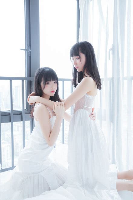 KimemeOwO 木绵绵OwO 朝 白裙白裙 KimemeOwO 木绵绵OwO 朝 白裙白裙 Porn Pic