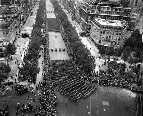 70th Anniversary Of The Liberation Of Paris During The Second World War