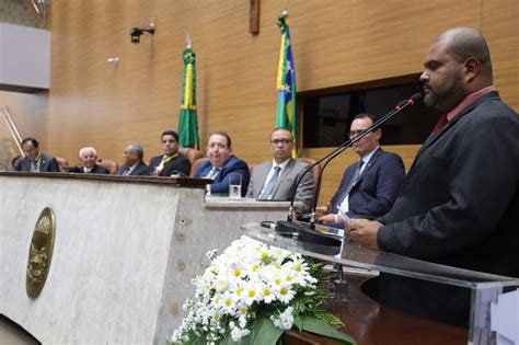 Sessão Especial Alese celebra os 55 anos da Universidade Federal de