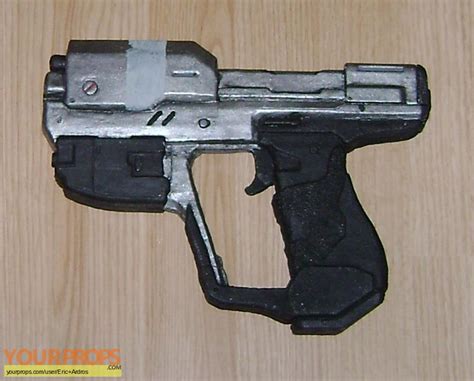 Halo 4 (video game) M6H Magnum replica prop weapon