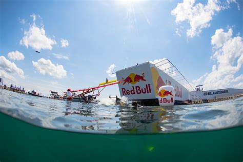 Red Bull Flug Tag Istanbul Behance