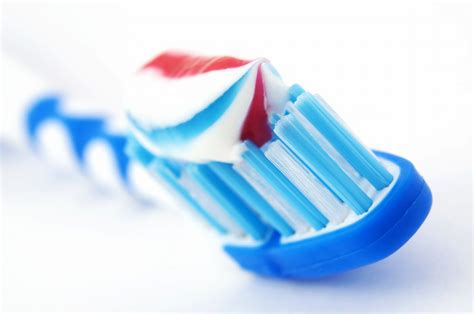 Premier Dentifrice Pour Son Enfant Lequel Choisir