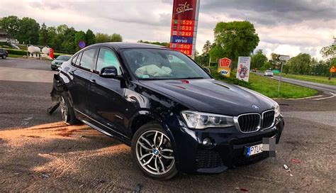 W Górznie rozbite wypasione BMW i Mercedes OSTROW24 tv Ostrów