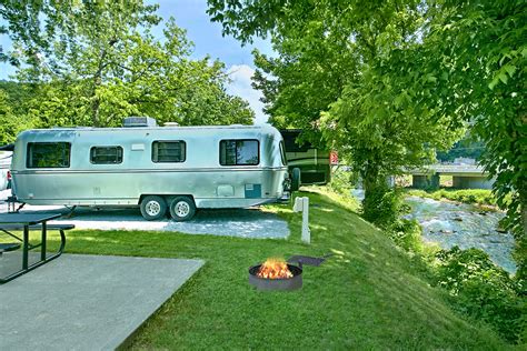 Pigeon Forge Campgrounds & RV Parks