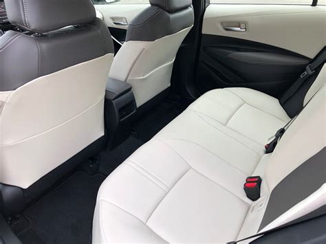 2020 Toyota Corolla: 133 Interior Photos | U.S. News