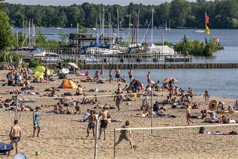 Spanner Alarm am Strandbad Müggelsee in Berlin Oliver Igel SPD