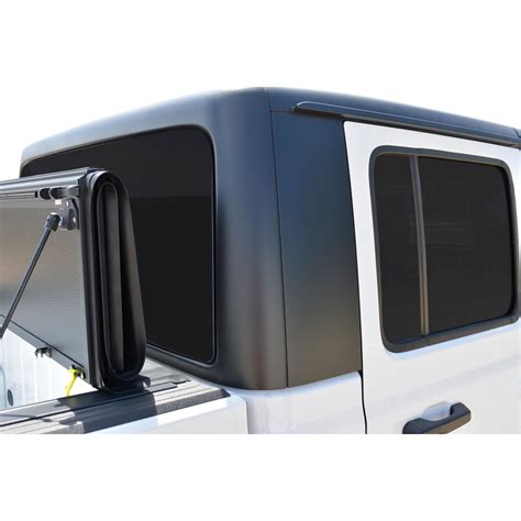 Leer Hard Quad Fold Tonneau Cover