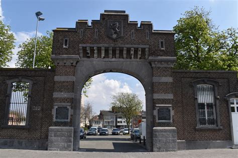 Memorials Colonel Dusart Hasselt Tracesofwar