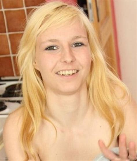 What S The Name Of This Blonde Teen Girl Reply NameThatPorn