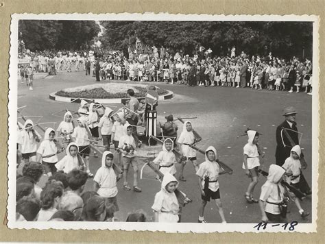 Chur Eidg Sch Tzenfest Kinder Umzug Tell Kinder Kaufen Auf