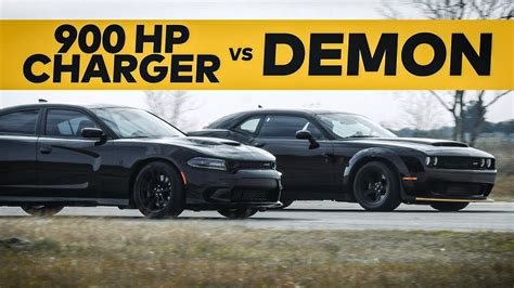 Introducir 45 Imagen Dodge Charger Hellcat Vs Challenger Demon