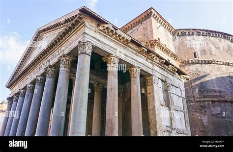 The Exterior Of The Pantheon In Rome Italy Stock Photo Alamy