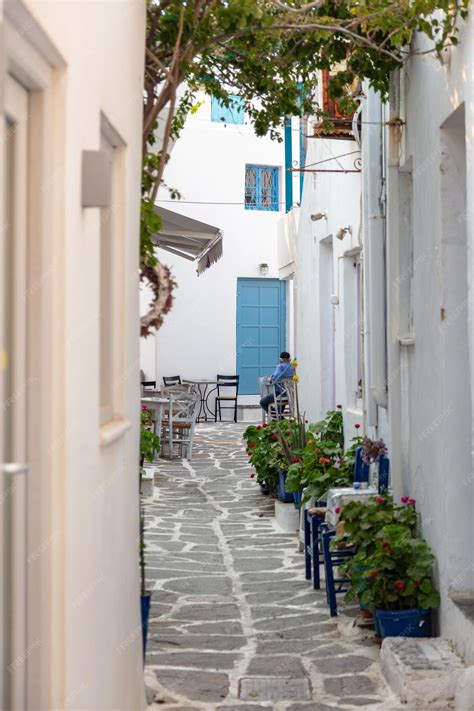 Premium Photo | Paros island cafe tavern at naousa greece cyclades