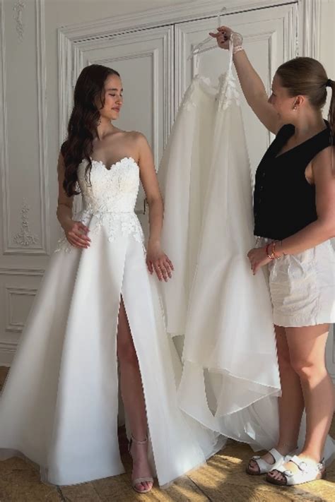 Wedding Dress Lillian with Detachable Train – Olivia Bottega