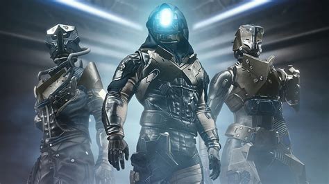 Destiny 2 Shadowkeep Tres Luchadores Uno Con Luz En Juegos De Casco Fondo De Pantalla Hd