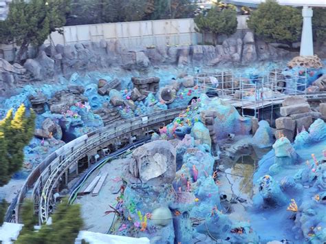 PHOTOS: Refurbishment Continues on Finding Nemo Submarine Voyage in ...