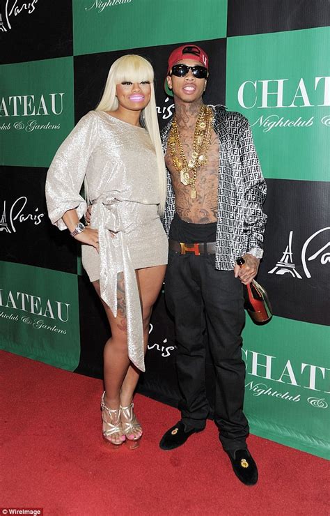 Blac Chyna Planning To Sue If Her Sex Tape With Ex Fianc Tyga Leaks Daily Mail Online