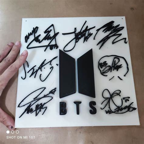 BTS S Autographs Are Now Displayed In Korean Cultural 54 OFF